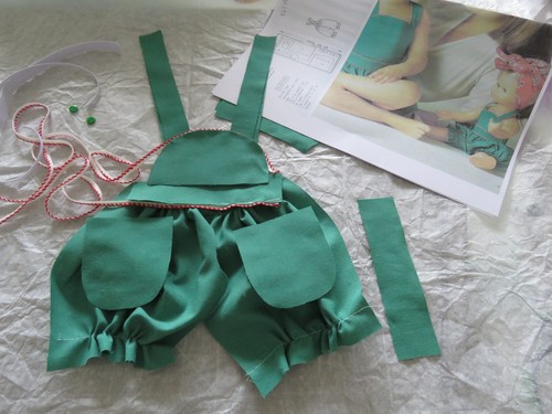 Kit Vêtement Pour Poupée Petitcollin 40cm Patron Modes Et Travaux Emilie Août 2023 Neuf