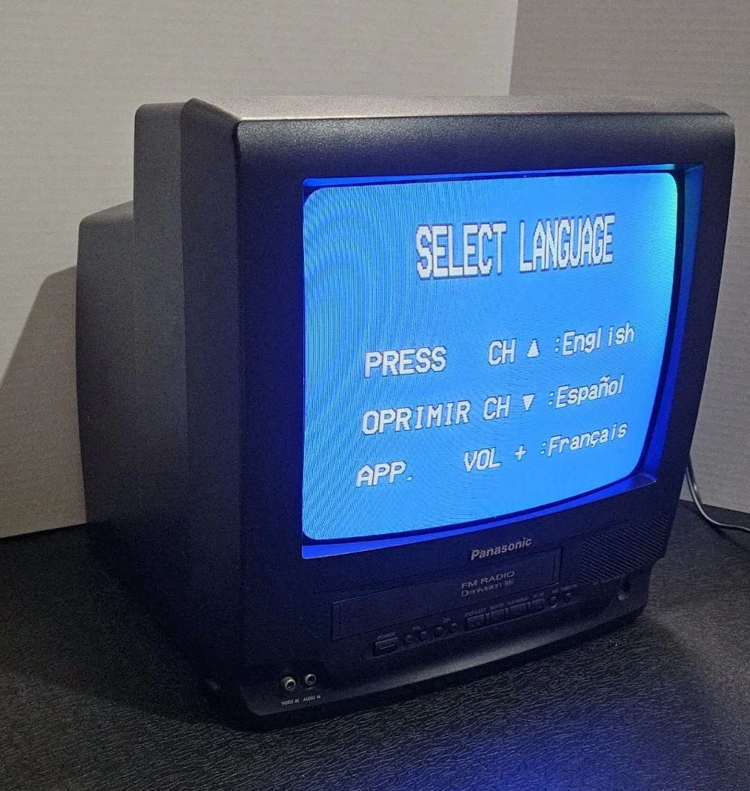 Panasonic Built - in VCR Less Than 20 in Screen TVs for Sale