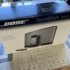 Bose SoundDock Series II Digital Music Speaker System for iPod iPhone Brand New