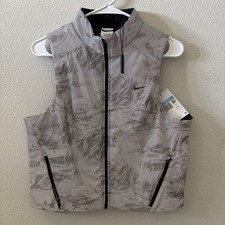 NIKE SWIFT THERMA-FIT ADV REFLECTIVE RUNNING VEST - WOMEN'S - MEDIUM - VAST GREY