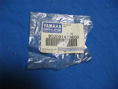 #ad NOS Yamaha Washer # 90209 14296 00 Exciter VMAX VX600 VX800 Y17 $3.95