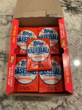 1985 Topps unopened baseball cards 21 wax packs & display box RARE NO DATE VAR.