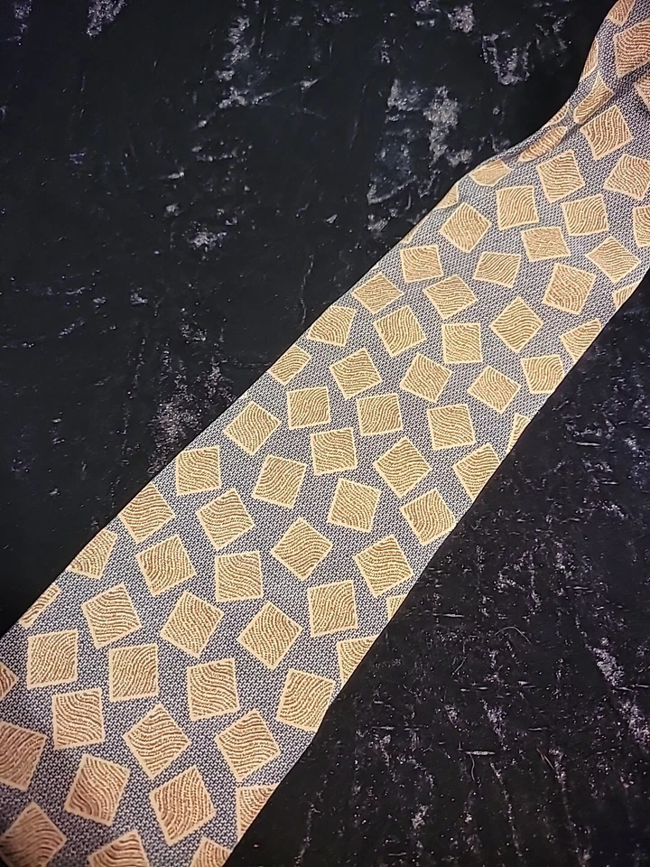 Corbata de Colección JT Beckett Para Hombre Gris Tostado Marrón Geométrica Seda Italia Profesión Foto 3 de 4