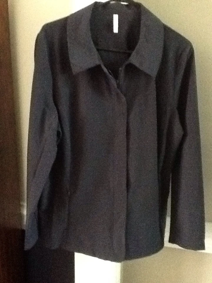 Chaqueta ligera JOCKEY azul marino talla grande para dama, Foto 4 de 4