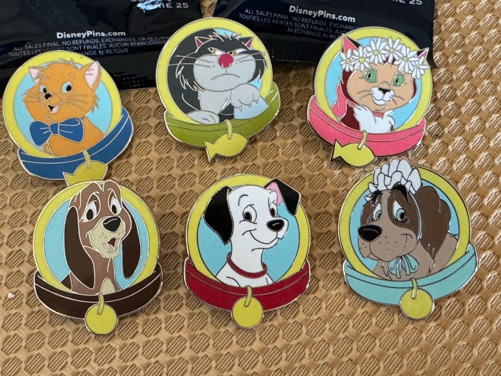 Disney Parks 2024 Magical Mystery Series 25 Years Dog & Cat Collars Pin Set of 6