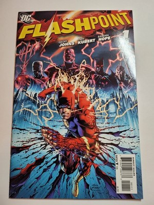 Flashpoint #1 - 2011 DC Comics (1st Thomas Wayne as Batman) - FN/VF