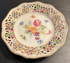 Vintage Schumann Dieux Meissen Porcelain Floral Reticulated Small Plate 6.25”