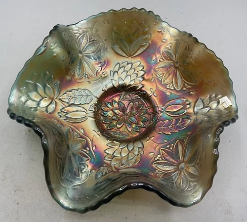 VINTAGE CARNIVAL SCARCE AQUA TEAL WATER LILY FOOTED SAUCE BOWL   “SUPER COLOR”