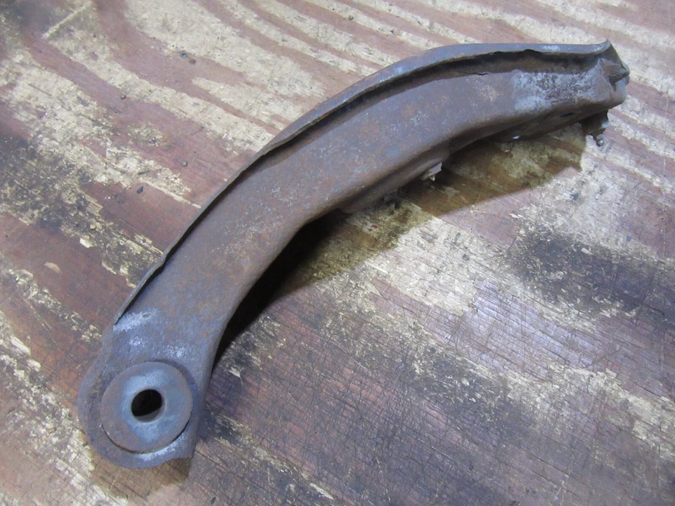 Chevrolet Belair Biscayne 1965 1966 brazo de control delantero inferior sin barra estabilizadora pasajero Foto 4 de 4