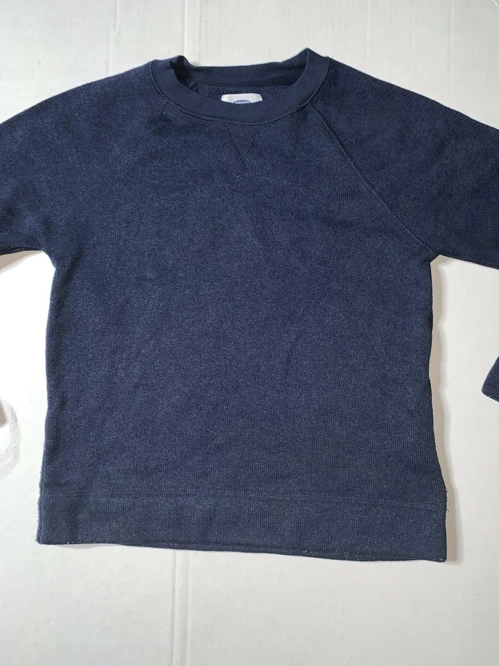 Suéter Pullover Usado-Antiguo Azul Marino Cuello Redondo Niños (Talla M/8) Foto 2 de 4