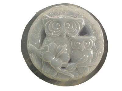 6 3/4 inch Round Owl Bless This Garden Stepping Stone Concrete Cement Mold 7243