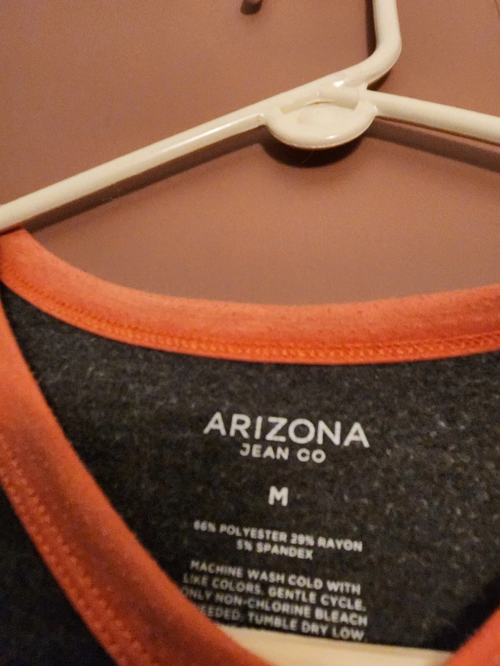 Arizona Jean Co. Girl's Medium Gray T-shirt My Vibes Are Better - Image 4 of 4