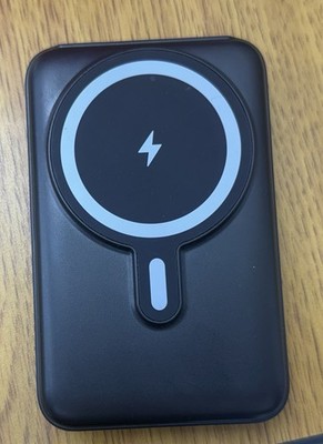 Black Wireless Charging Power Bank Qi with USB-C, Lightning, Micro USB, 4 Ports