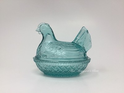 Wilkerson Glass Teal Blue UV Pink Glow Chicken Hen On Nest | eBay