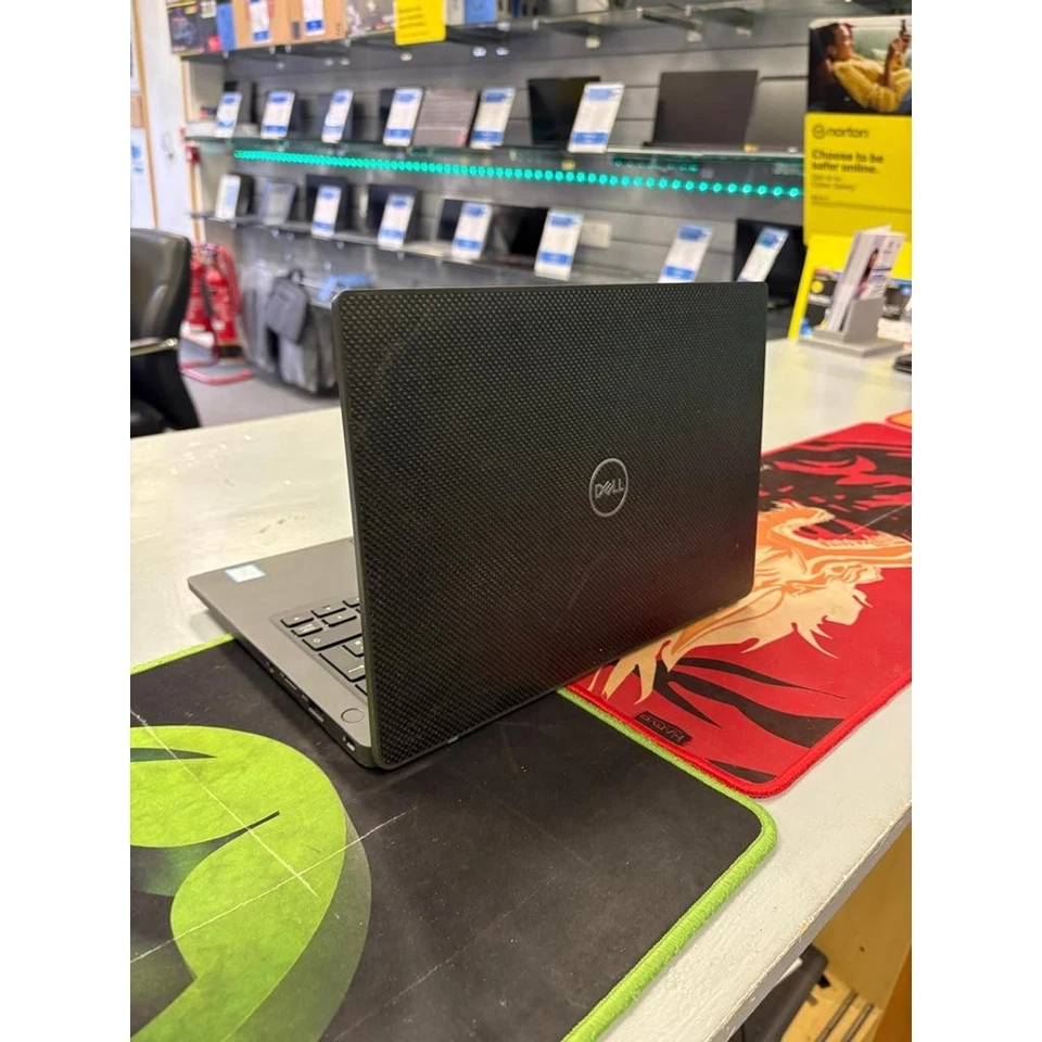 Dell Latitude 7300 · i5-8365U · 8GB · 250GB, photo 4 of 5