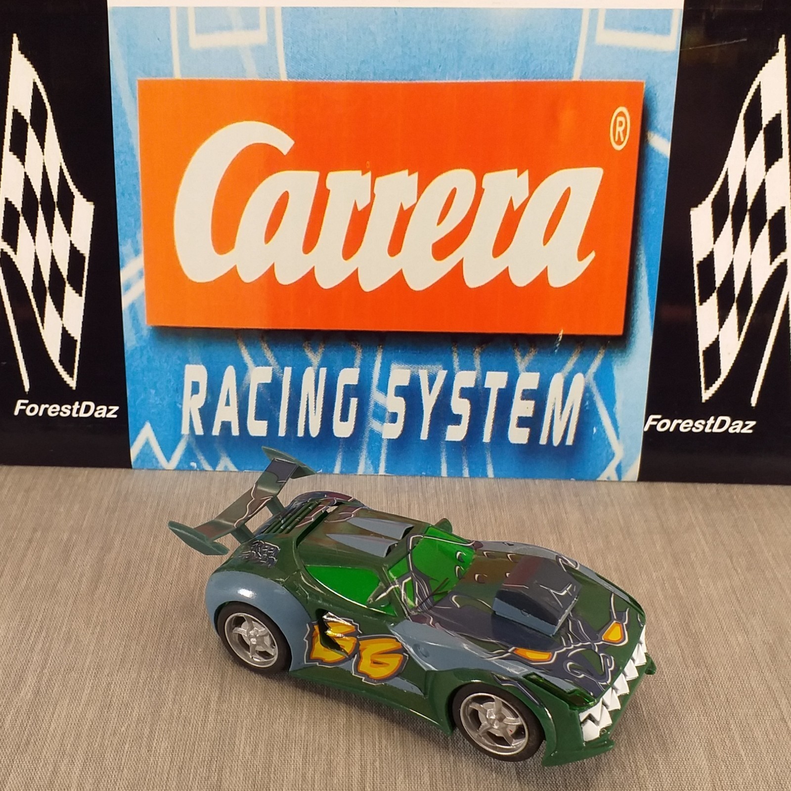 Carrera Racing System Marvel Ultimate Green Goblin Motor 6v Slot 1:43  Used Gift