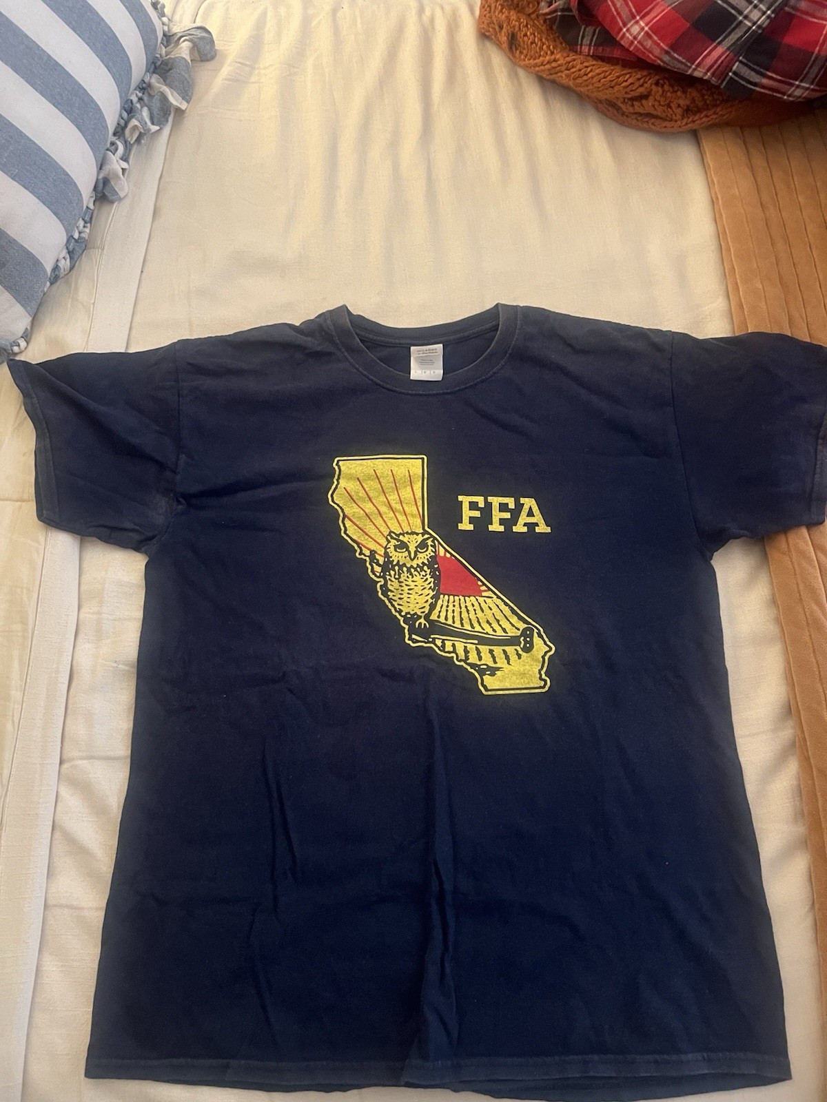 Picture 1 of 3