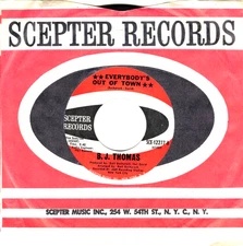 B.J. Thomas:      Everybody's Out Of Town / Living Again .. 45 RPM 9933