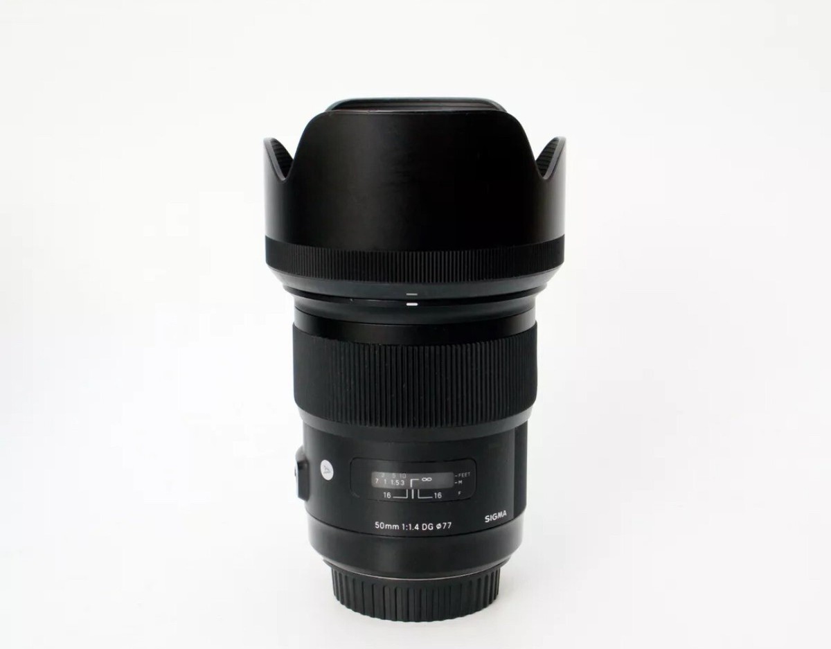 SIGMA - motherbrand sigma 50mm f1.4 DG HSM Amazon.com : Sigma 50mm F1.4 Art DG HSM Lens for Sigma Black