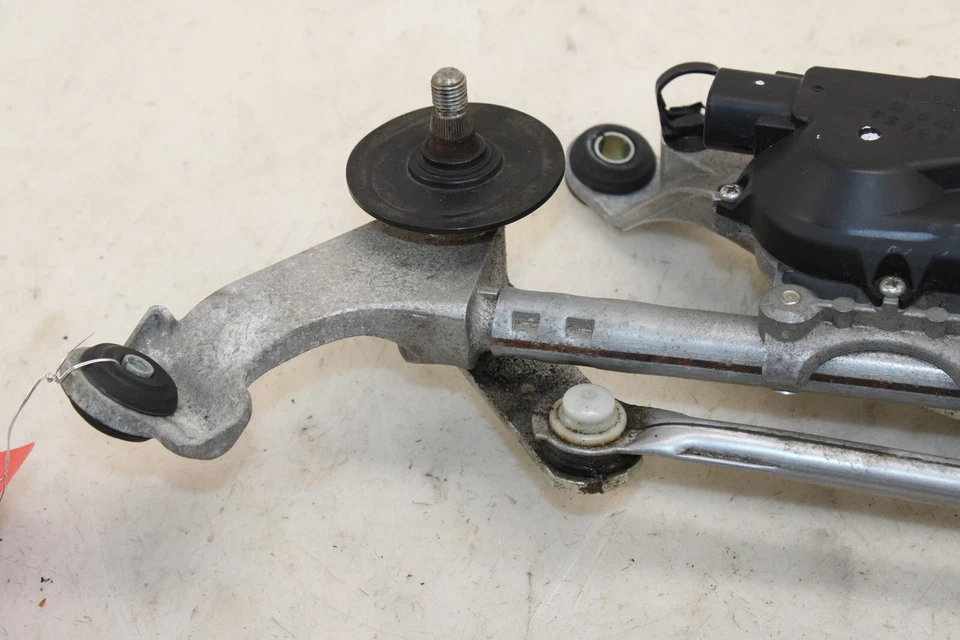 Infiniti Q60 G37 2008-2015 cupé motor limpiaparabrisas 28810JK61A OEM KM16 Foto 3 de 4