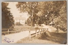 POSTCARD, S. PORTLAND ME. COUNTRY LANE AND HOUSE, RPPC, POSTED AUG 11th, 1922.