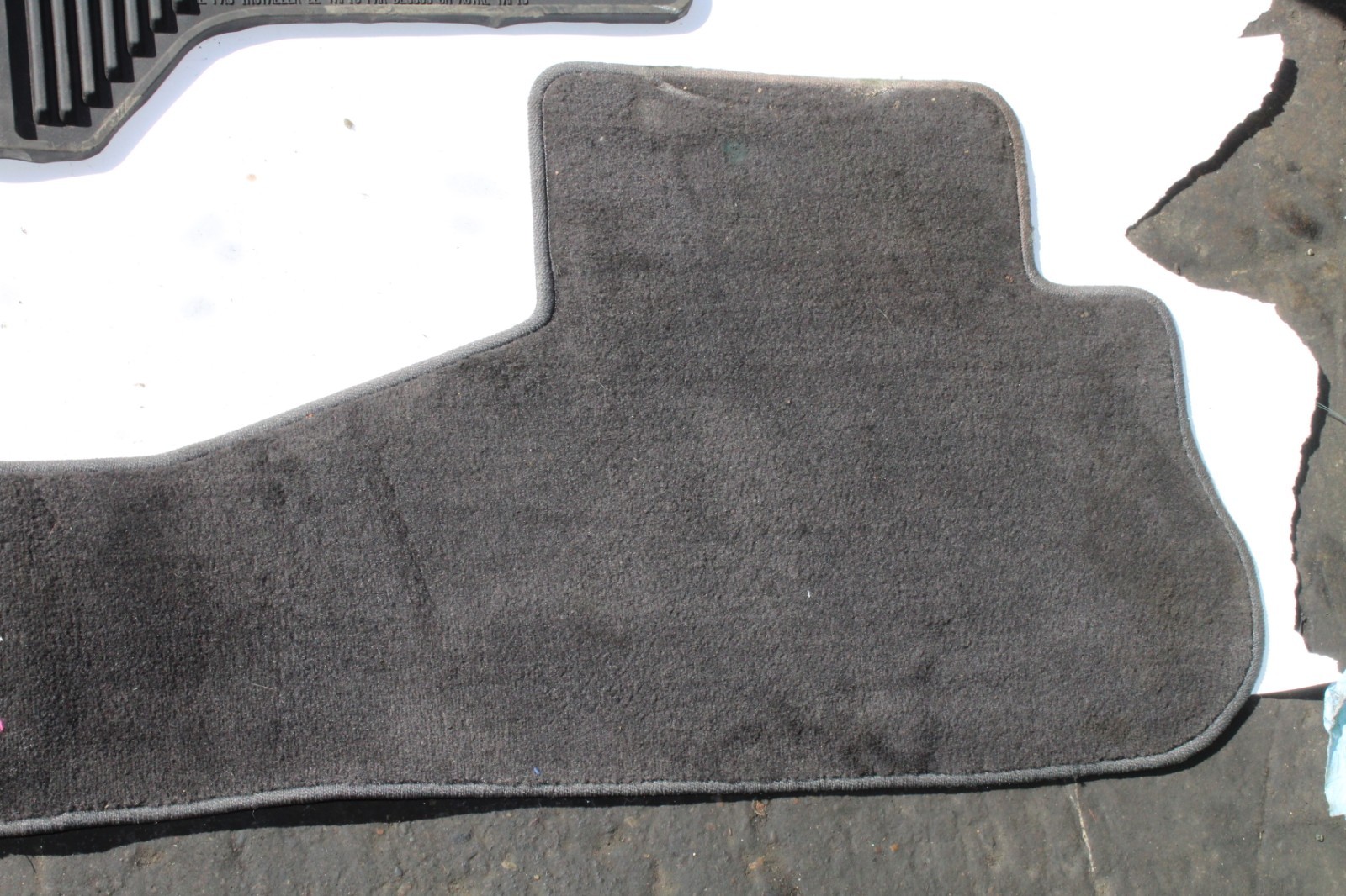 20032008 INFINITI FX35 CARPET / RUBBER FLOOR MATS K5965 eBay