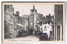 CPA - DEUX-SEVRES - PARTHENAY - La Porte de l'Horloge