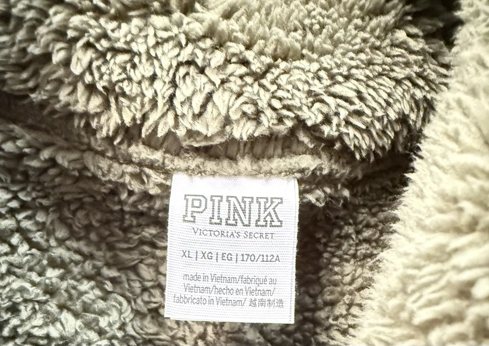 PINK Victoria's Secret Pullover Womens XL Sherpa Fleece Faux Fur Jacket Cozy - Image 2 of 4