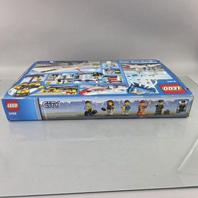 Lego City 3182 Airport Pilot Airplane Hanger Red Modular 2011 SEALED NEW