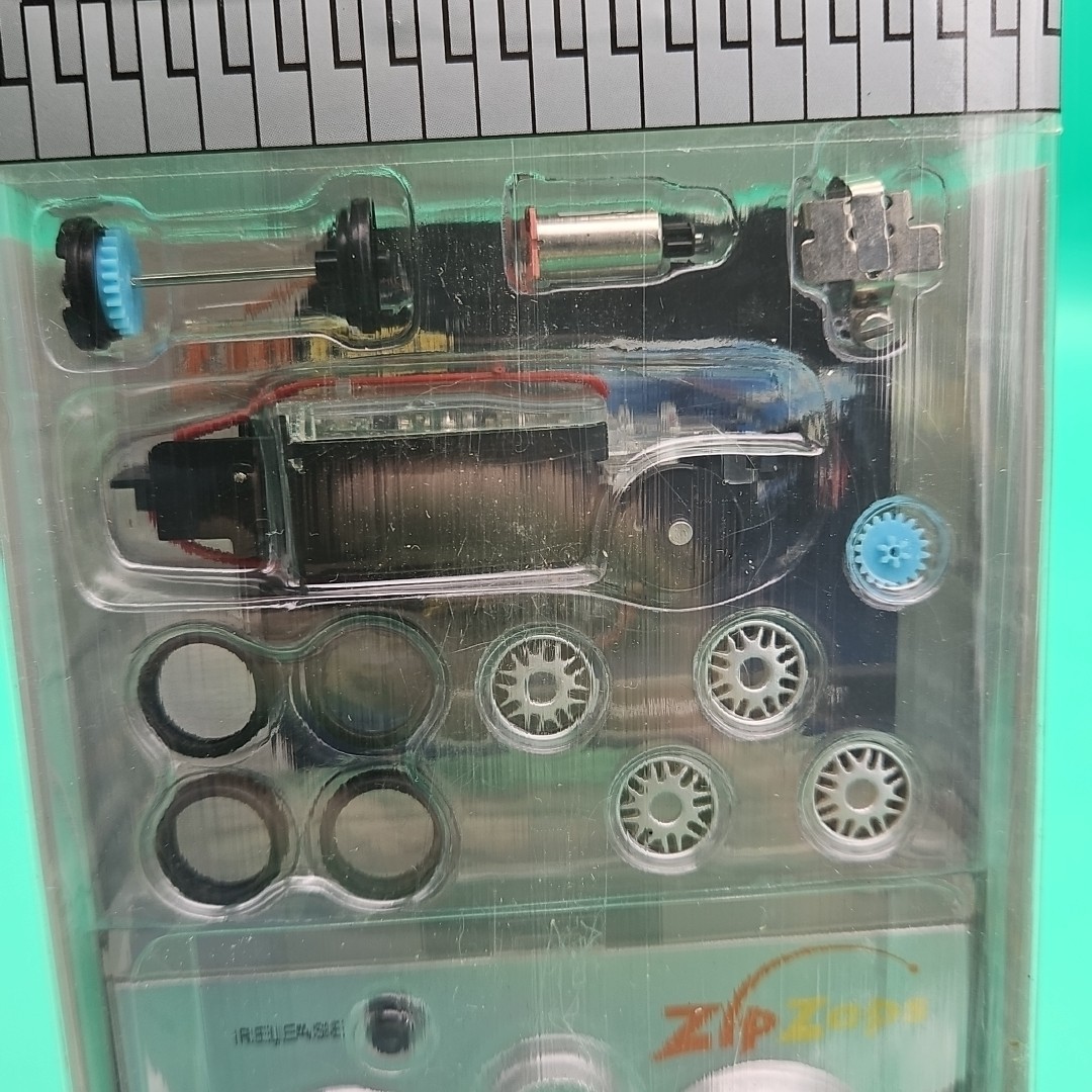 Zipzaps Micro RC Car 2005 Bonspeed Ford Mustang GT Brand New 1:64