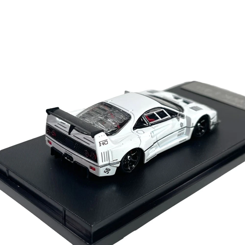 Modellino Auto Street Warrior 1/64 Ferrari F40 Liberty Walk White - Immagine 3 di 4