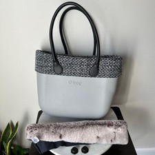 O Bag Light Grey With Black Handles Tote, With Zip Insert And Extra Fur Sleeve