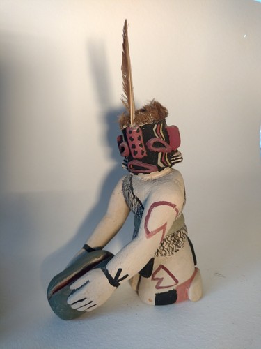 Hopi kneeling Heheya Katsina Doll Holding Watermelon by Jimmy Koots, - 第 1/9 張圖片