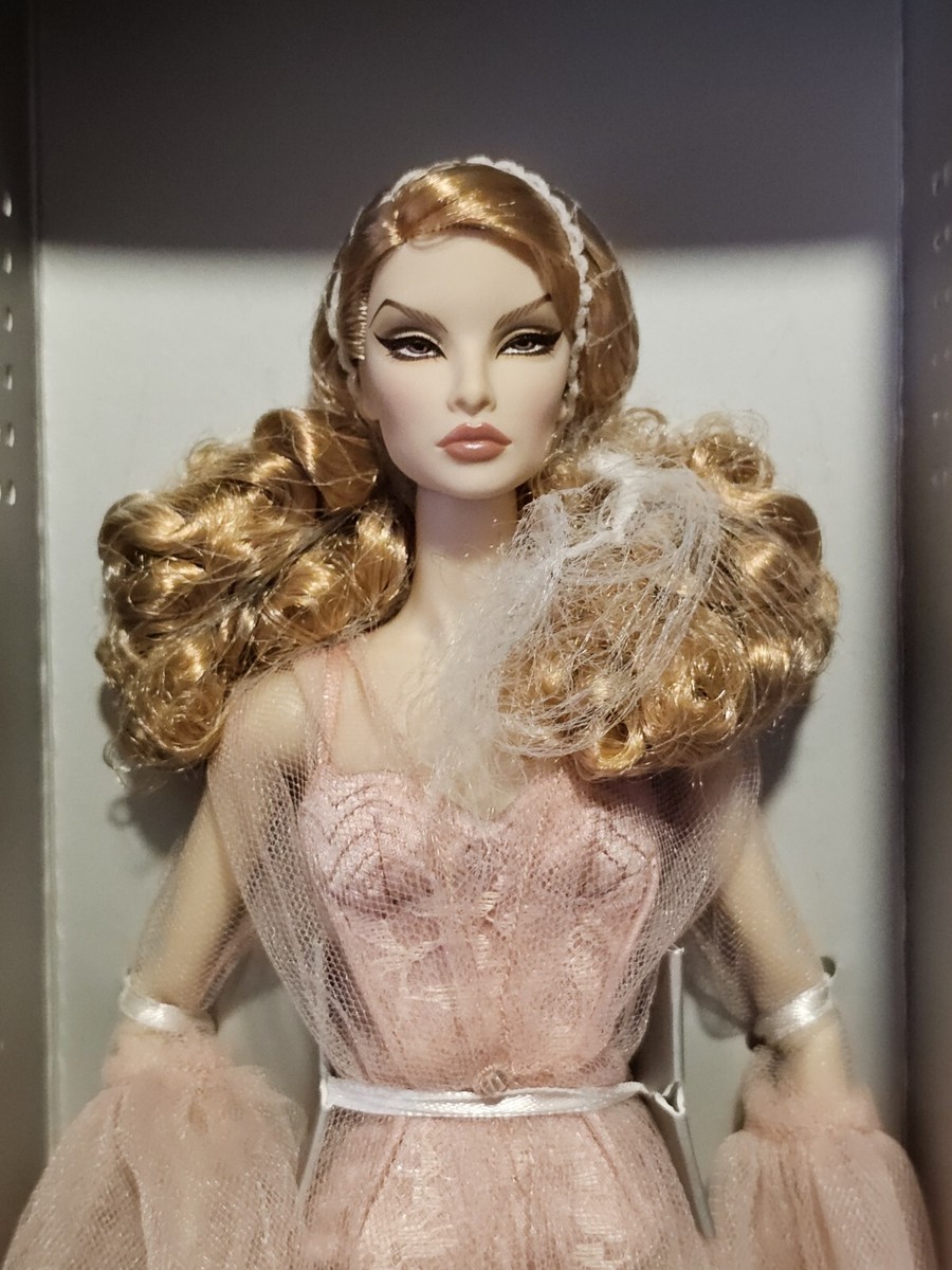fashion royalty Natalia Fatale カスタム品 Integrity Toys Enamorada Natalia Fatale Fashion Royalty