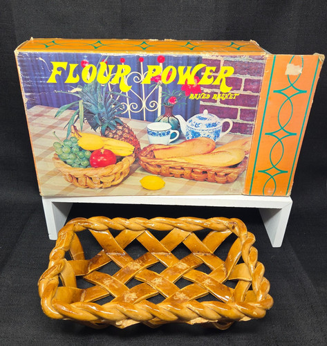 VTG 60s 70s Flour Power Bread Basket - Japan Made w/ Real Dough CRACKED w/ Box