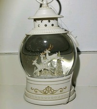 Podświetlana dekoracja Boże Narodzenie Zima Jeleń Kula śnieżna Bateria Ruch Fabrycznie nowa z metką