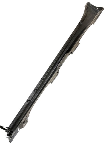 2018-2025 TOYOTA CAMRY 2.5L AWD RIGHT PASSENGER ROCKER MOLDING HEAVY METAL (1L5) - Picture 4 of 5