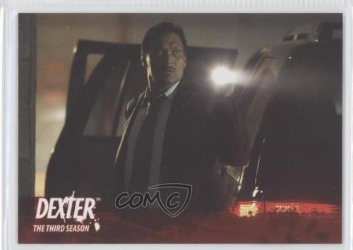 2010 Breygent Dexter Staffel 3 Dexter Fakes Being a Pal #32 0o3