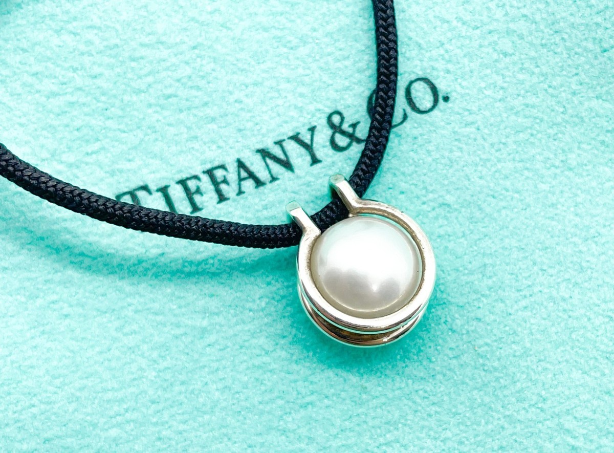 アクセサリー Tiffany PT900 0,044 Tiffany & Co. HardWear Freshwater Pearl Silk Cord Pendant Necklace
