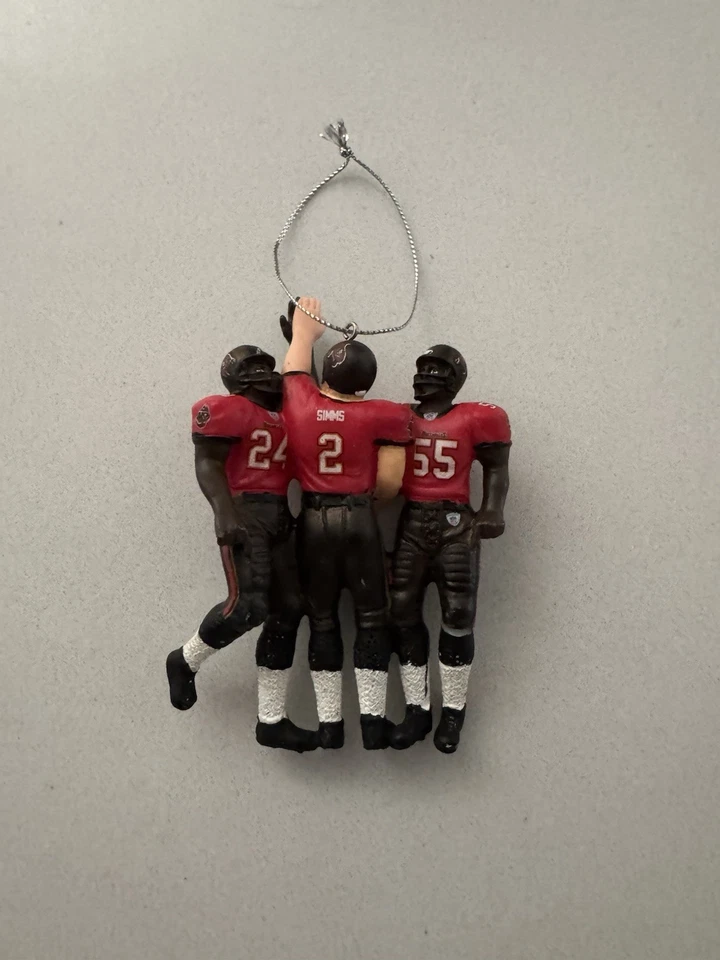 Елочное украшение Tampa Bay Buccaneers Holiday Team NFL Players Inc Forever Collectibles - Изображение 2 из 2