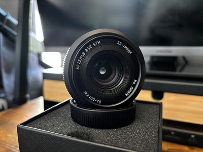 SG-image 25mm f1.8 APS-C Mirrorless Autofocus Pancake Lens - Sony E-mount
