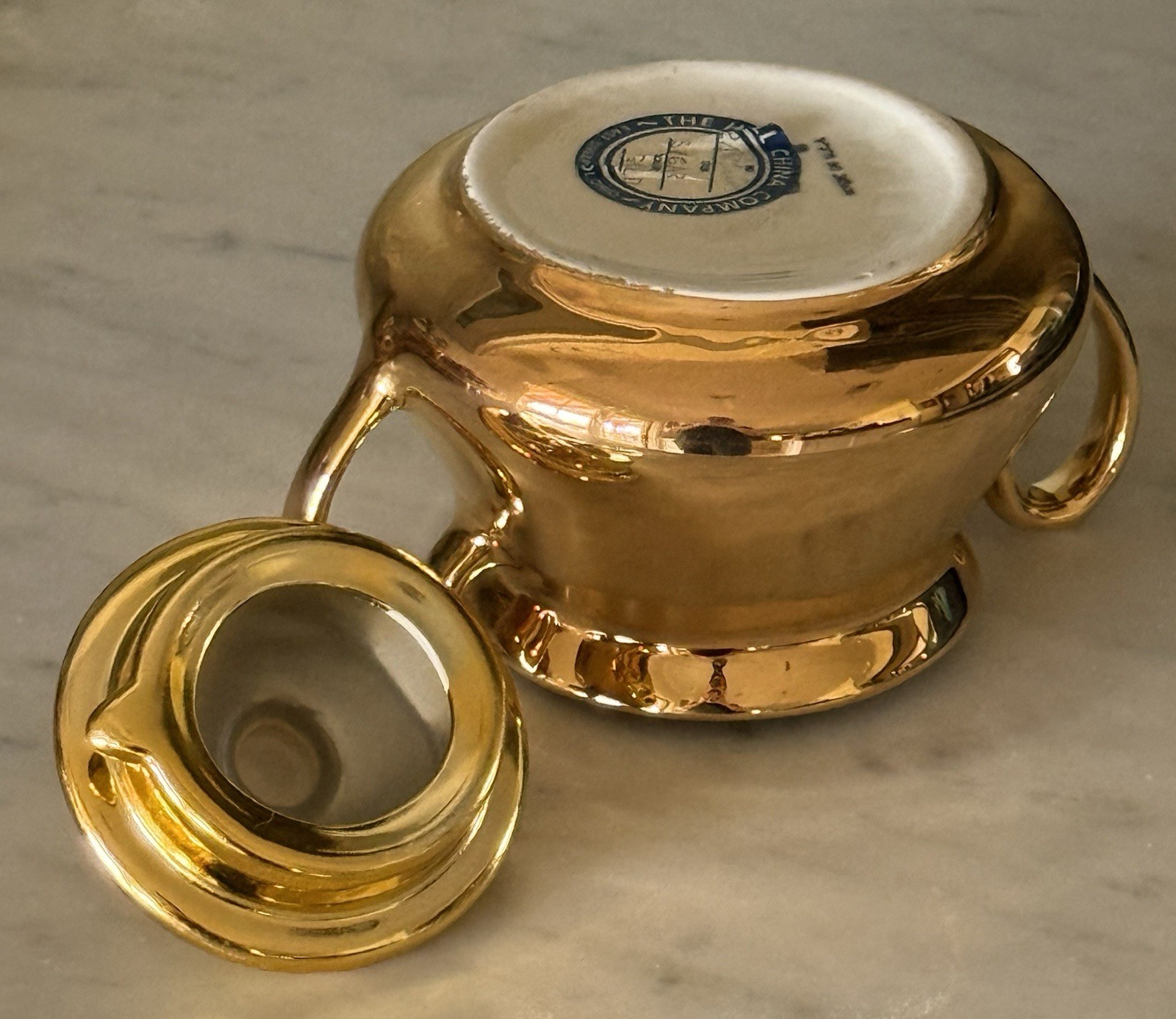 Vintage Collectible Hall China "Golden Glo" 22-Carat Gold Finish Sugar Bowl