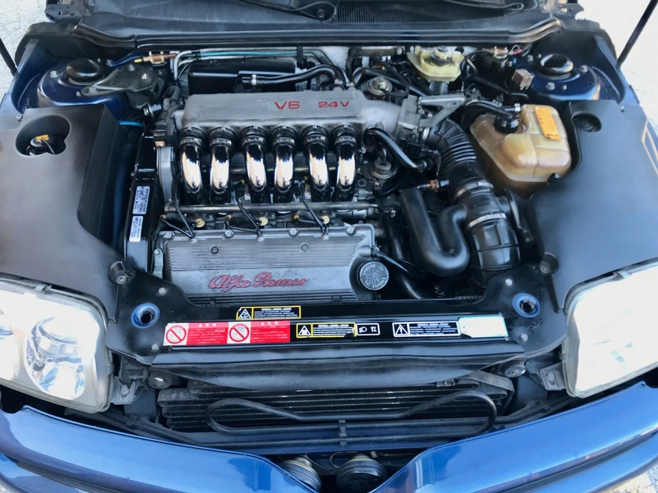 Alfa Romeo: GTV - Image 3 of 4