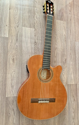 Klassische ENREDO MEDERA Gitarre Modell EMDC7, Elektroakustik UVP WENN NEU 299£
