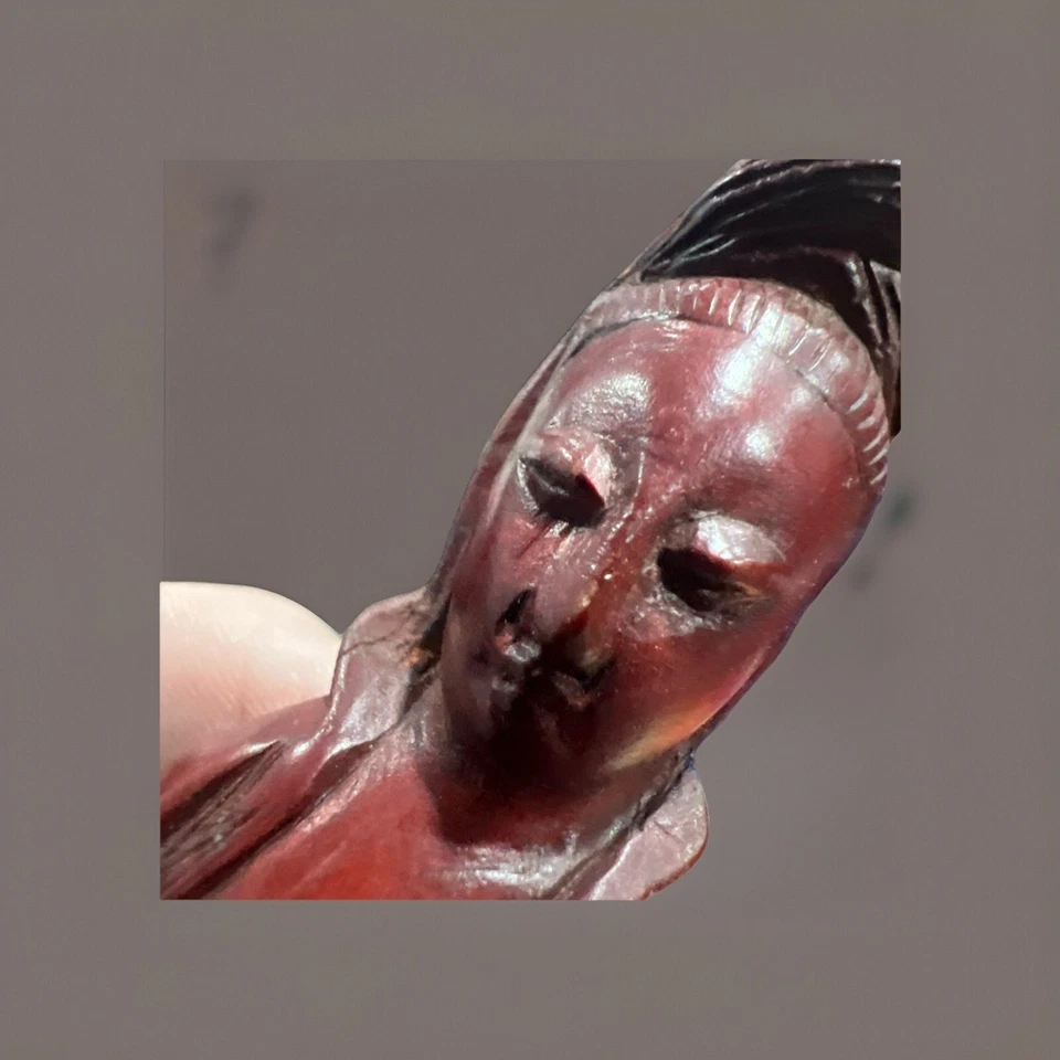 Antigua estatuilla china tallada a mano de palo de rosa GUANYIN DEL SIGLO XIX DE COLECCIÓN AZ5 Foto 3 de 3