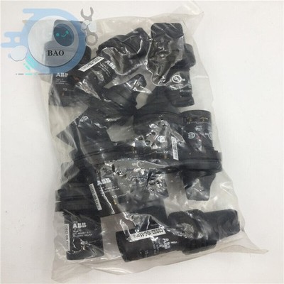10PCS/BOX NEW   C2SS2-10B-11 Pushbotton switches C2SS2 10B 11 spot stock #ff