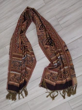 Pashmina Black Multi-color Floral Paisley Fringed Scarf Shawl Wrap.   Size 28x68