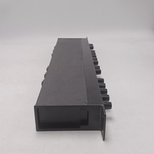 Compresor Alesis 3630 RMS/Pico Doble Canal Compresor Limitador Con Puerta Probado - Imagen 10 de 10