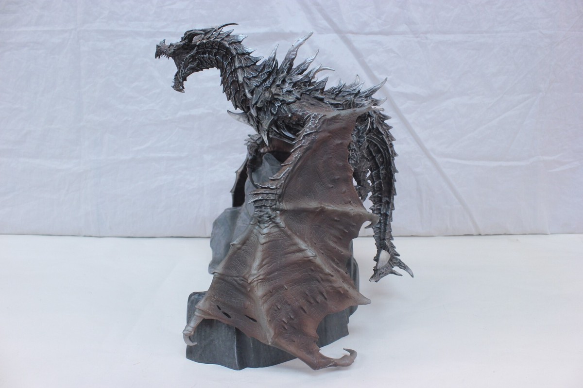 未開封品　SKYRIM ALDUIN　DRAGON　ドラゴン　フィギュア 未開封品 SKYRIM ALDUIN DRAGON ドラゴン フィギュア Amazon.com