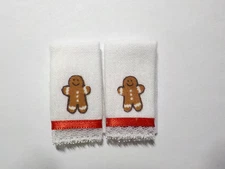 Dollhouse Miniature Handmade Set of 2 Christmas Bathroom/Kitchen Towels